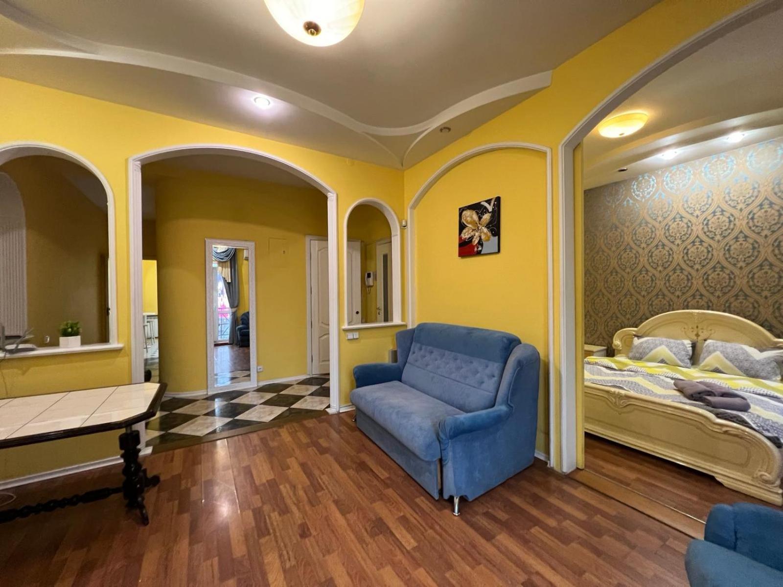 Apartment Near Gulliver Киев Экстерьер фото